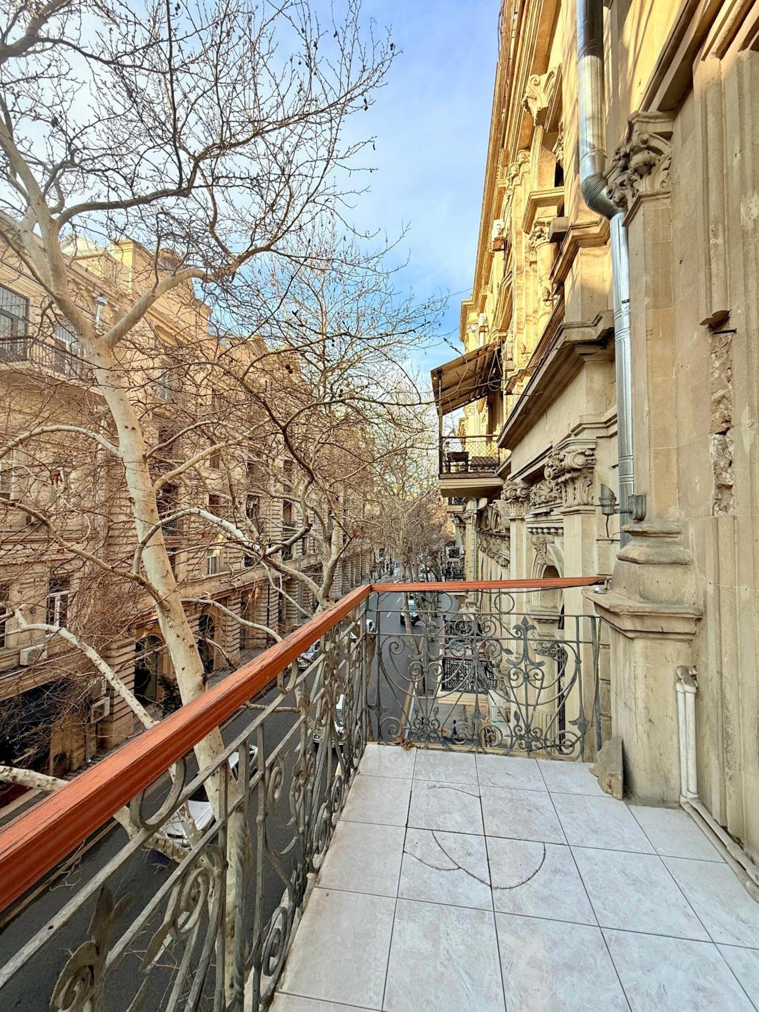 Alara Inn Hostel & Hotel Baku Bagian luar foto